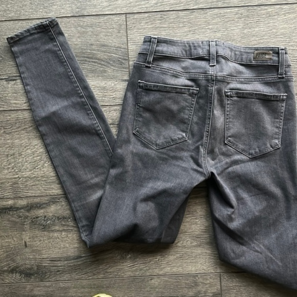 Paige jeans, gray skinny jeans, size 28 bikercore denim